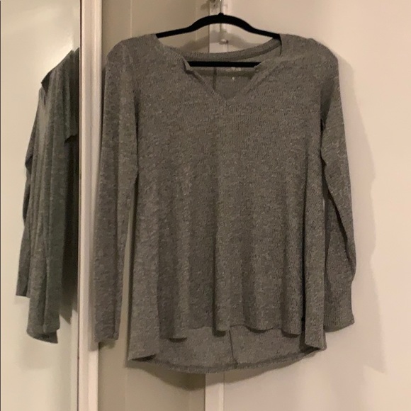Grey long sleeve T-shirt - Picture 1 of 1
